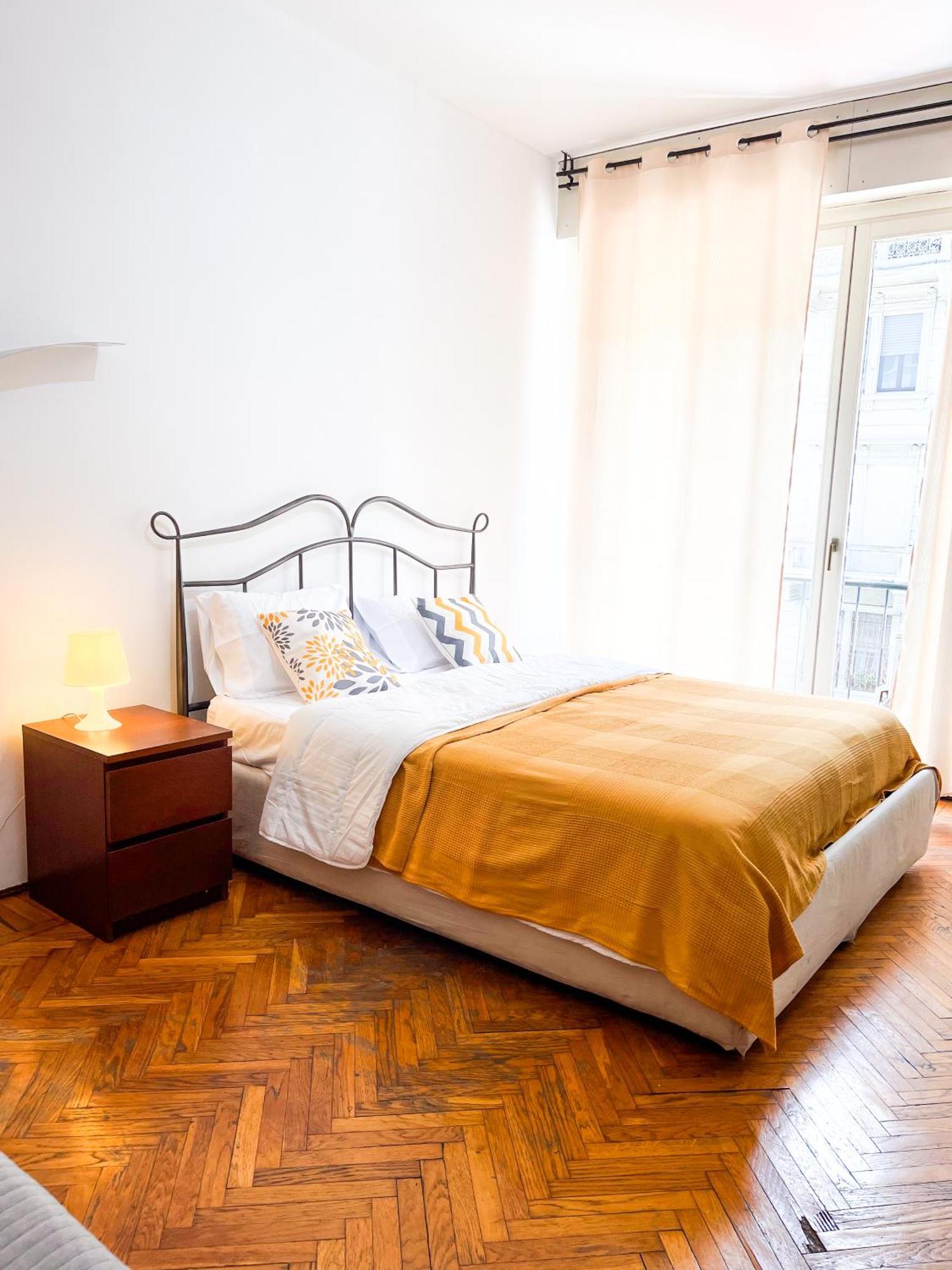 Casa Luvi, Crocetta Porta Romana, * Mailand