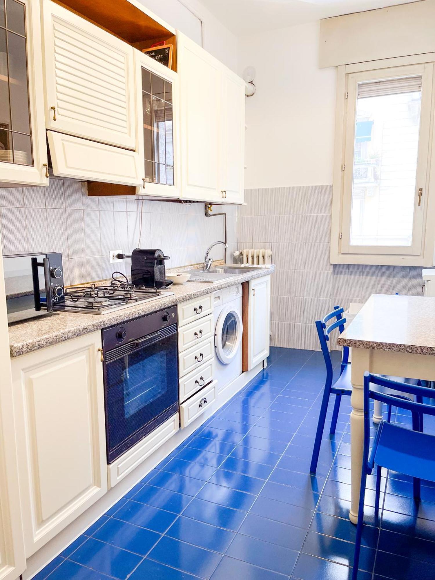 Casa Luvi, Crocetta Porta Romana, *
